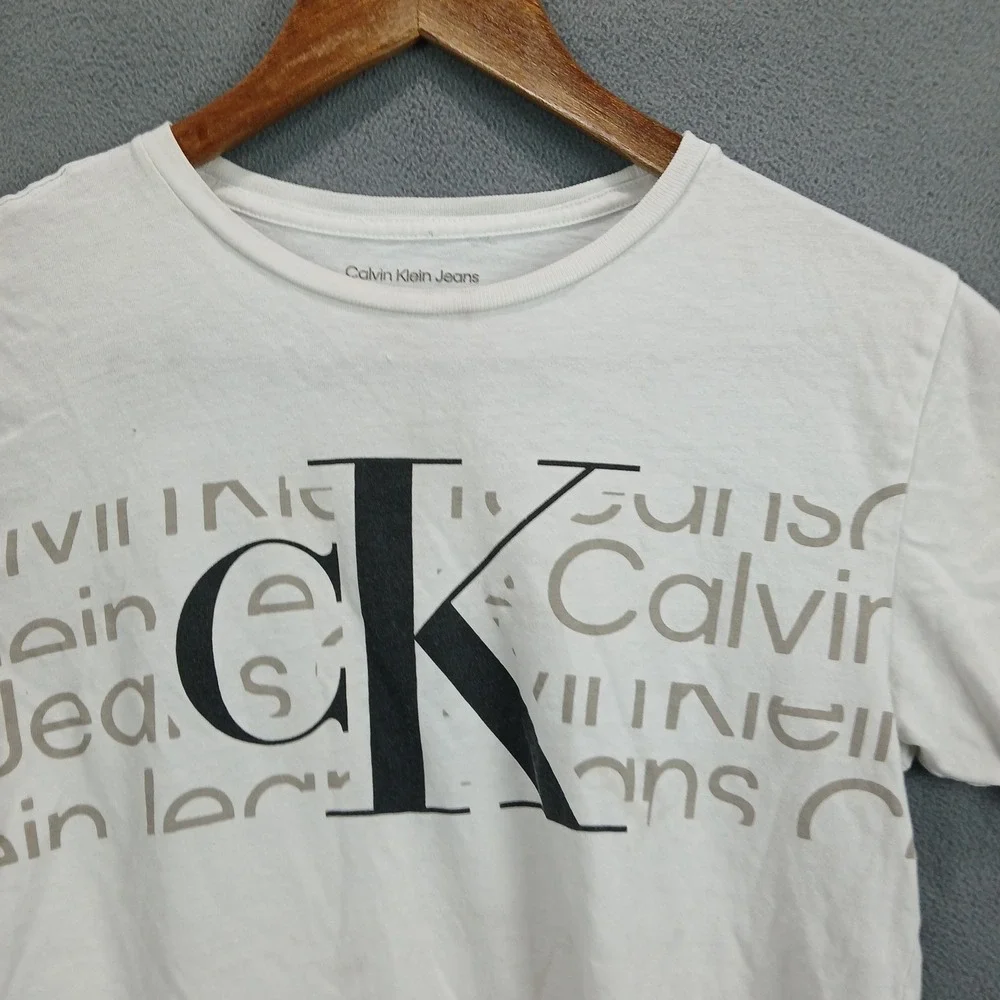Calvin‎ Klein Jeans T Shirt Boys M (10/12) White Spellout Graphic Print Cotton